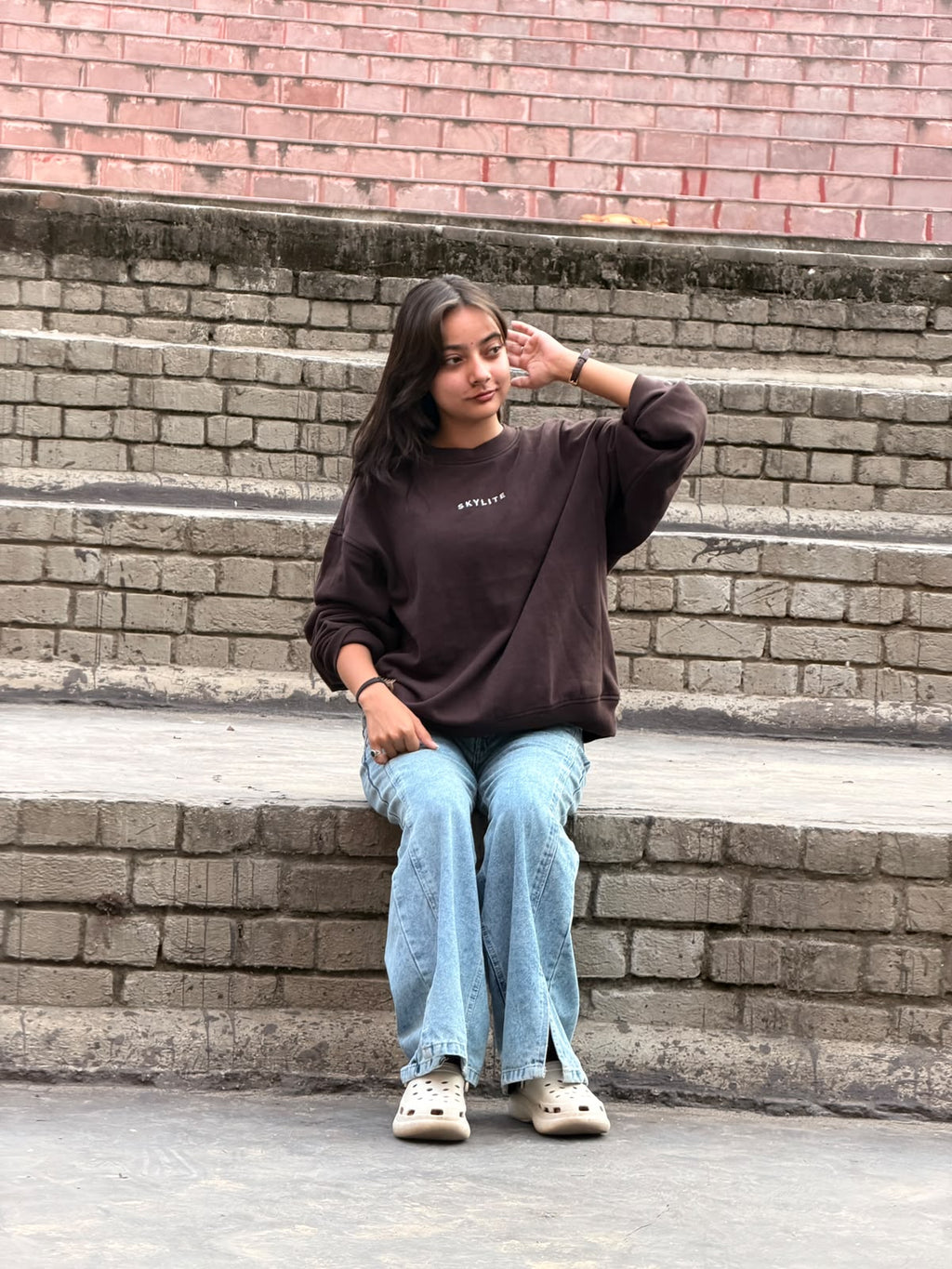 Skylite Dark Brown Oversized Crewneck Sweatshirt